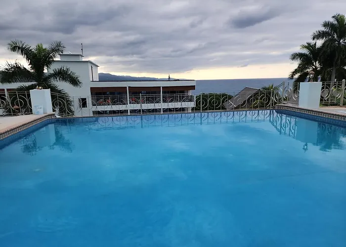 Hotel 39 Jamaica Montego Bay
