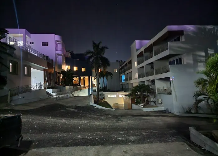39 Jamaica 3*