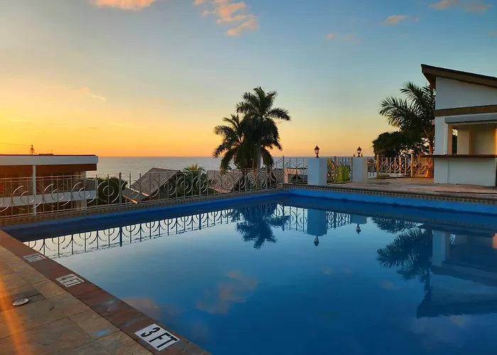 Hotel 39 Jamaica 3*