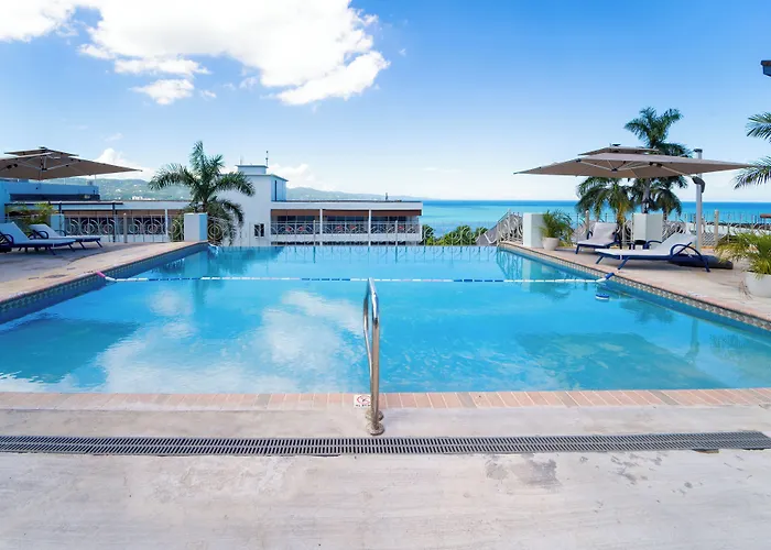 Hotel 39 Jamaica 3*